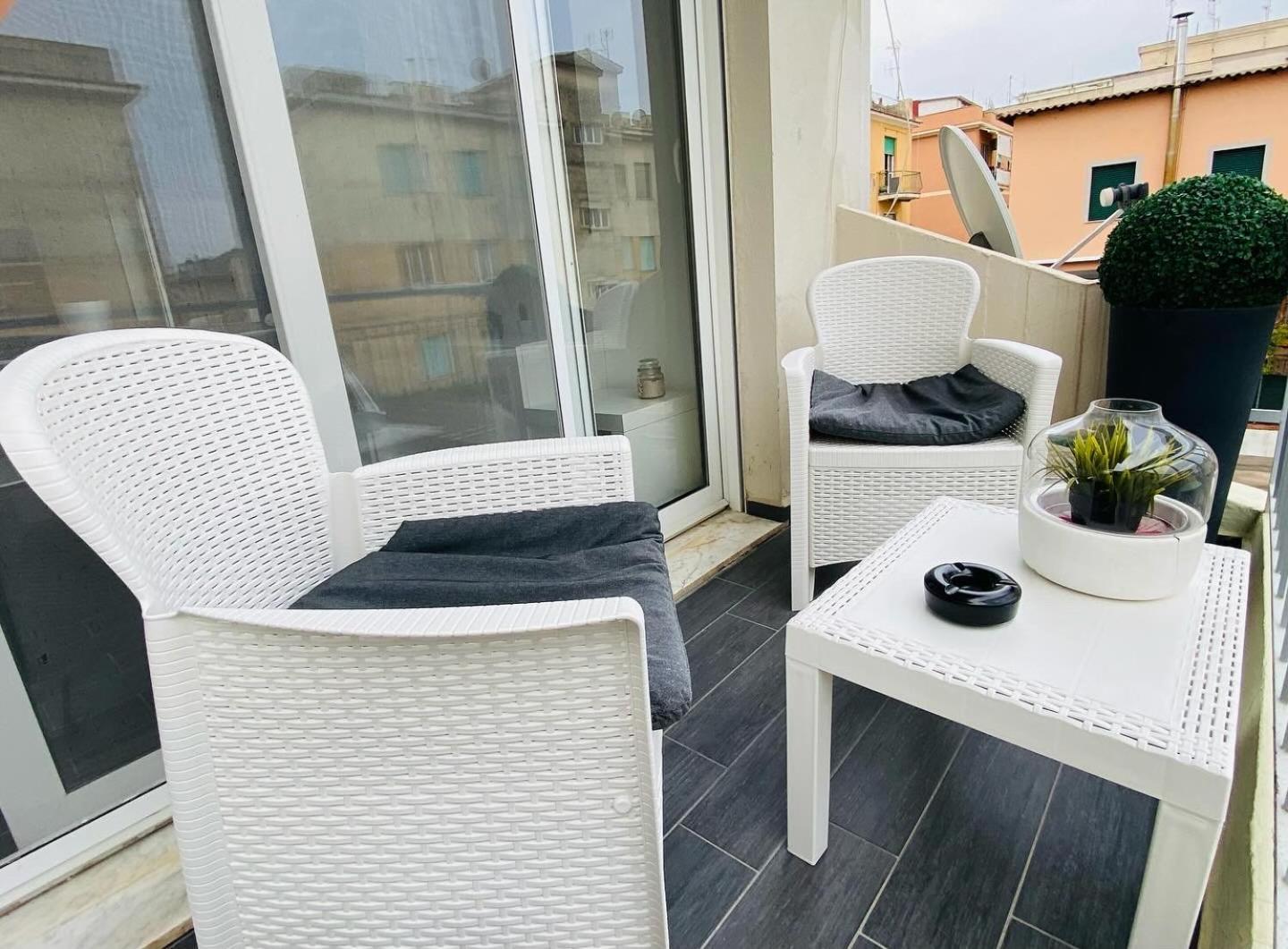 Viale39 Apartment แตร์ราชินา ภายนอก รูปภาพ